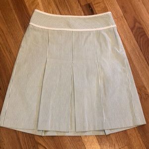 LOFT pleated flare skirt